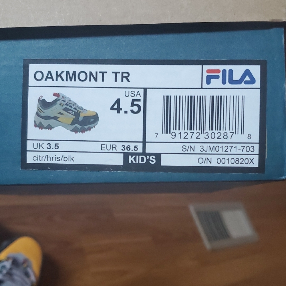 Fila Black and Yellow Athletic Shoes - Picture 3 of 5